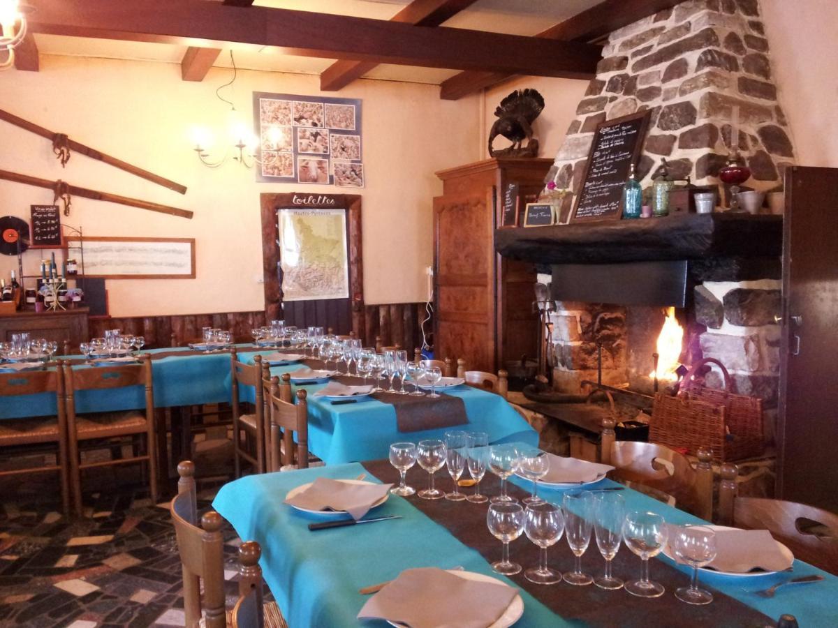Auberge La Bergerie Sainte Marie de Campan Bagian luar foto